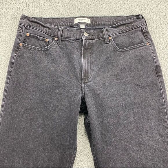 Abercrombie & Fitch Women's The Baggy Low Rise Straight Jeans  |  Size: 32/14L - Picture 2 of 14